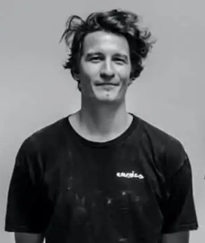 Matthijs Hol Horeman van Behind The Pines