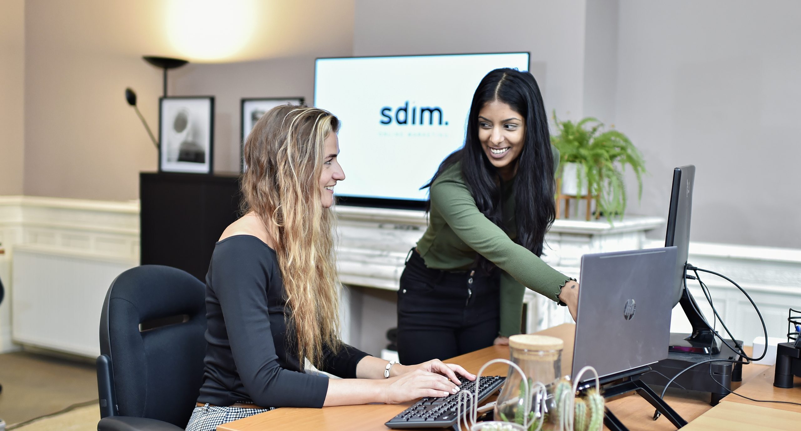 SDIM collega's Anne en Chandini