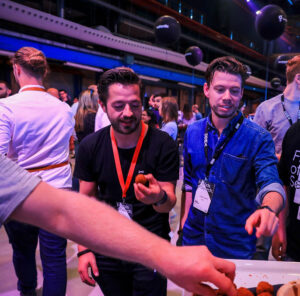 friends of search 2022 foto bas en jorn